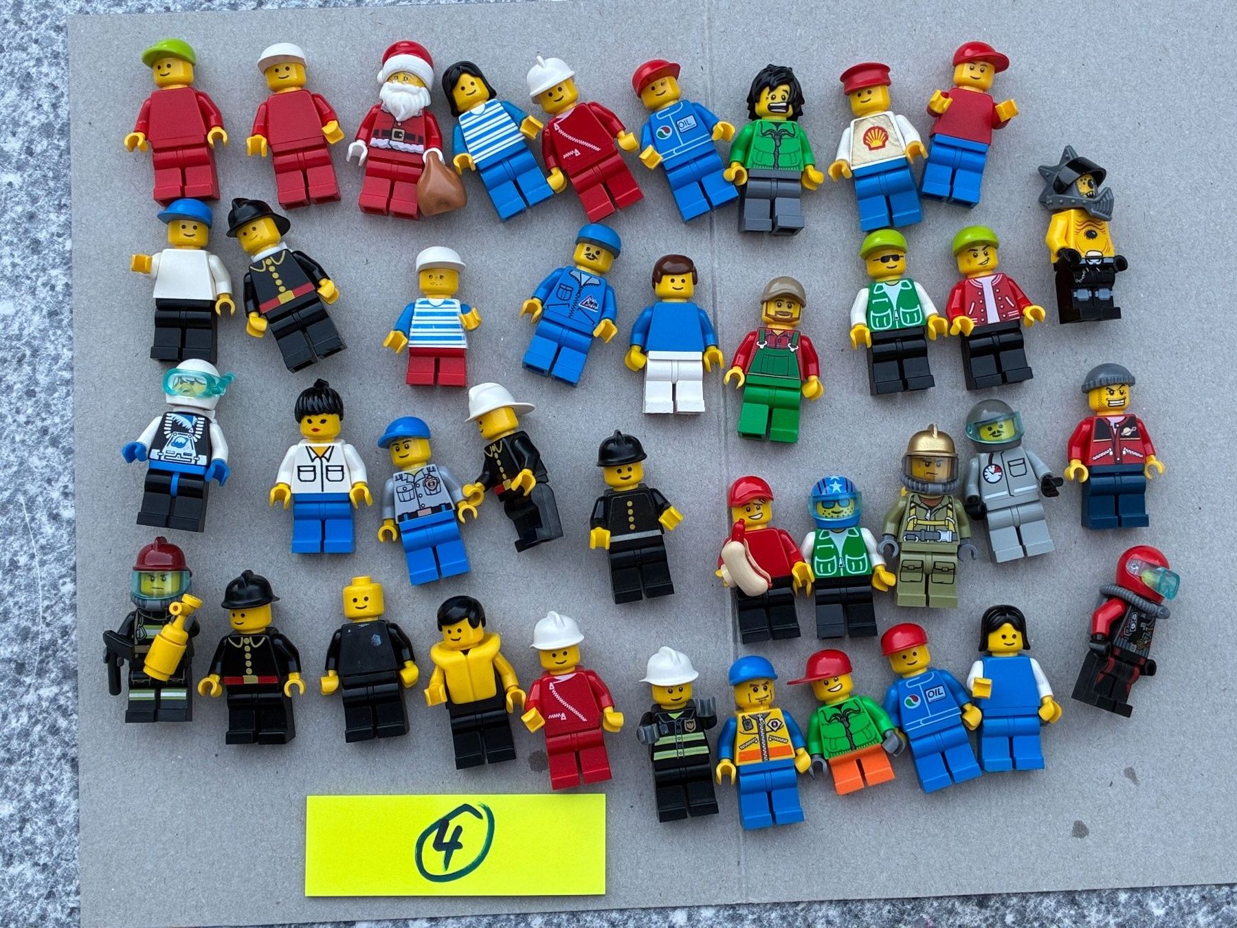 Lego Baukästen: LEGO Minifiguren – Gebraucht aus Reigoldswil von Frog40 1