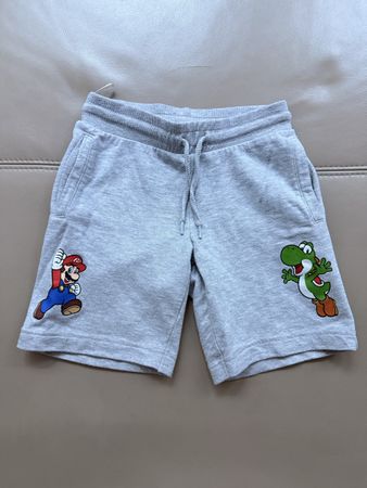 Shorts Super Mario grey size 116 very good condition