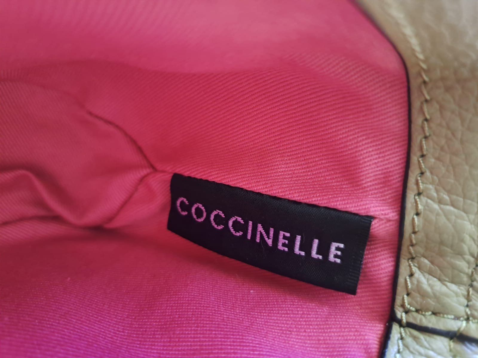 Coccinelle Borse da donna: stilvolle Tasche von COCCINELLE – Nuovo e nell'imballaggio originale da Neuhausen am Rheinfall venduto da mariess 5
