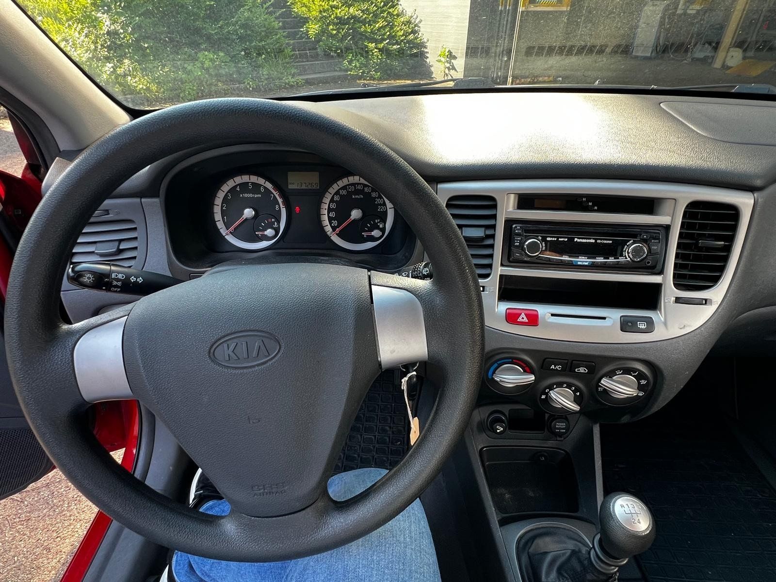 Kia Automobili: KIA Rio III  1.4 Trend Klima – Usato da Oberriet SG venduto da jeepv8 6