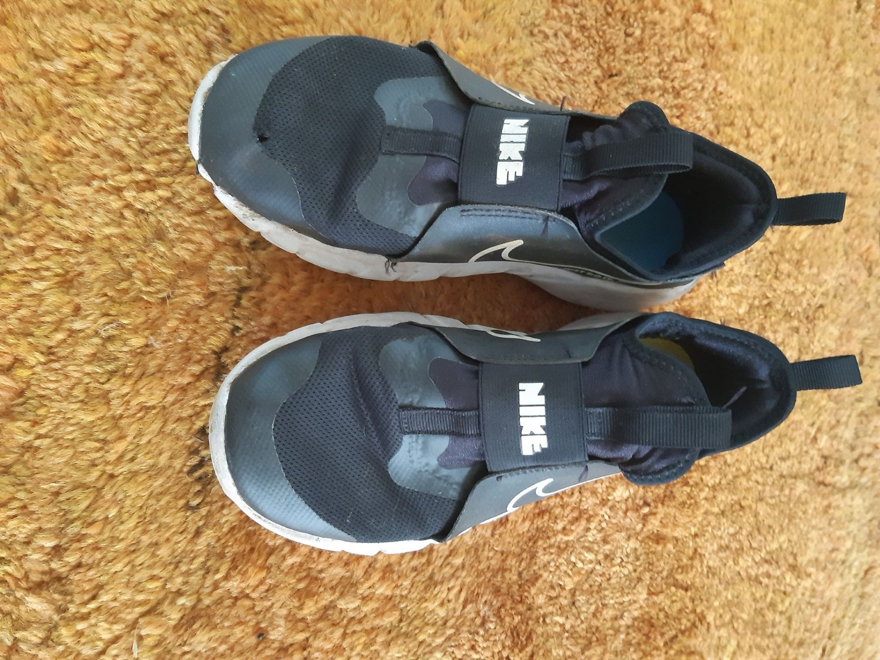 Scarpe da uomo: Nike Schuhe Grösse 38 – Usato da Mülligen venduto da gipseli