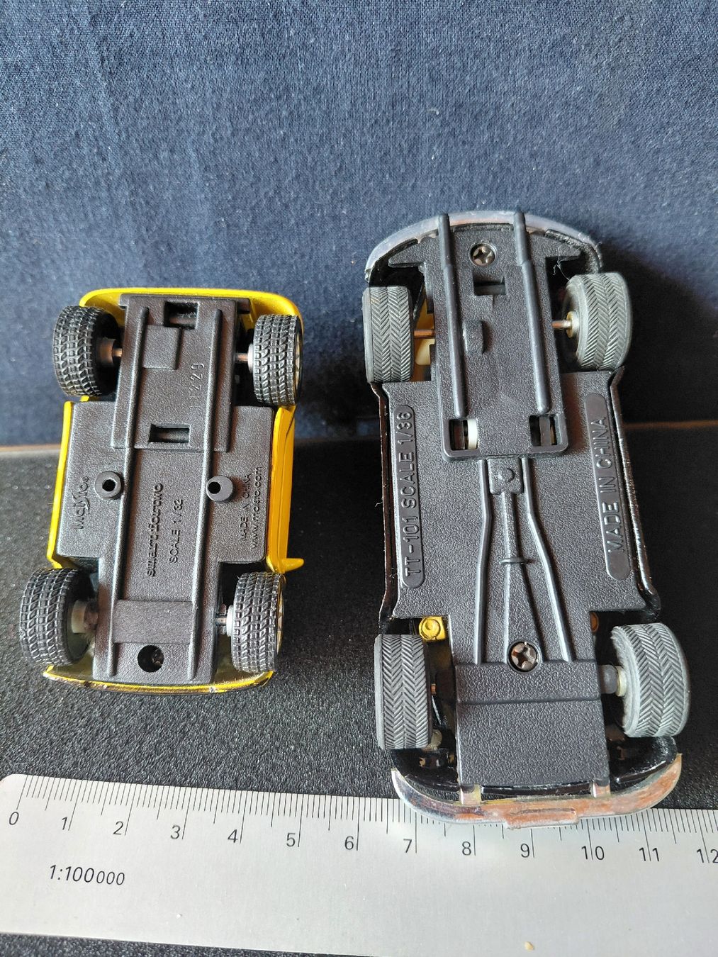 Modellini d'auto: 2 Modellautos Die Post  VW Käfer + Smart 1/ 32 – Usato da Heimiswil venduto da Ayvi 5