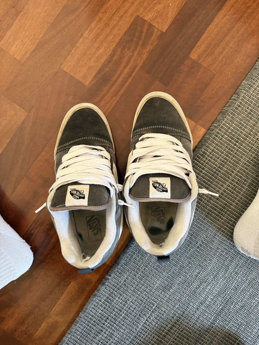 Vans Chaussures hommes: Vans Knu Skool azzurre uomo usate 43 – D'occasion à Bellinzona par gia_zx2b 4