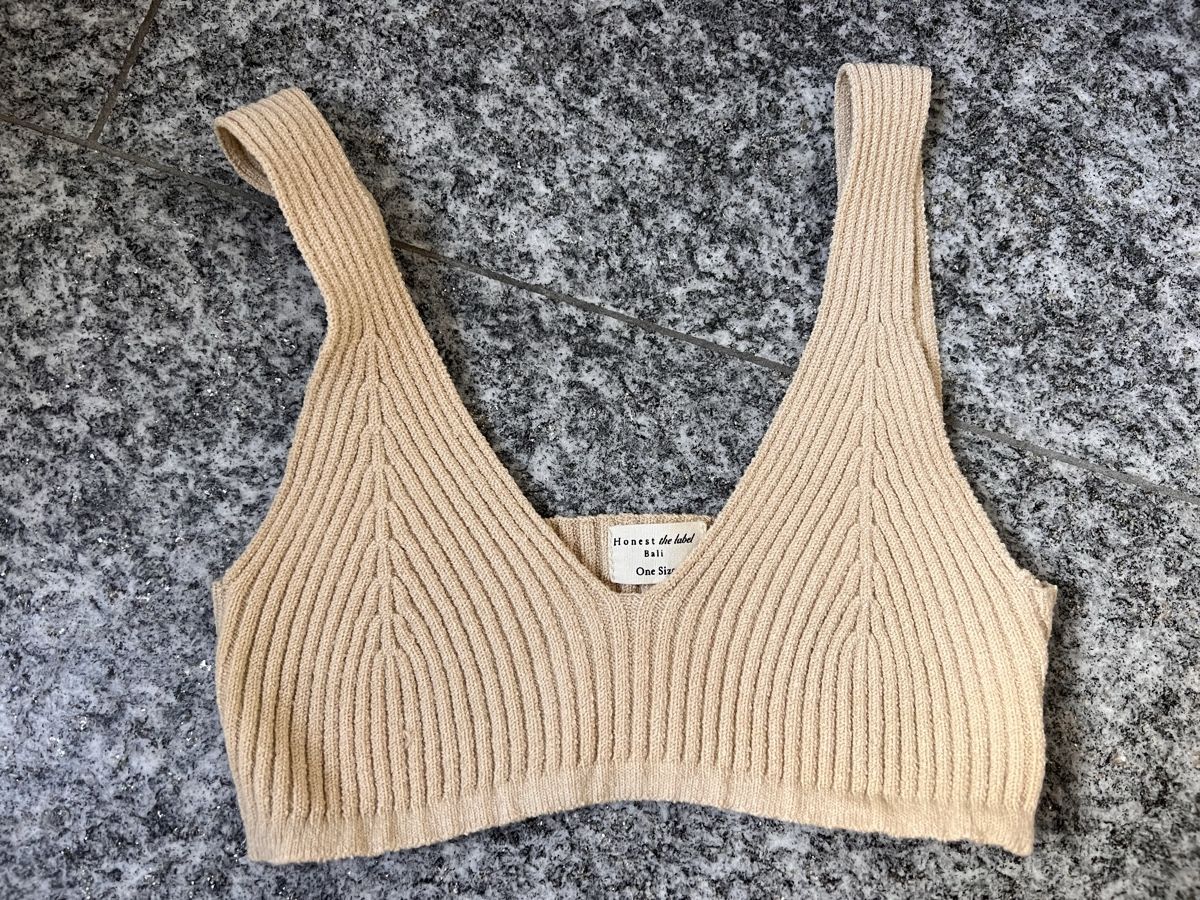 Tops: Sustainable crop top never used – Neu (gemäss Beschreibung) aus Bellinzona von Samirablank 6