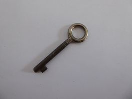 Antiker Schlüssel mit Patina, 7,5cm