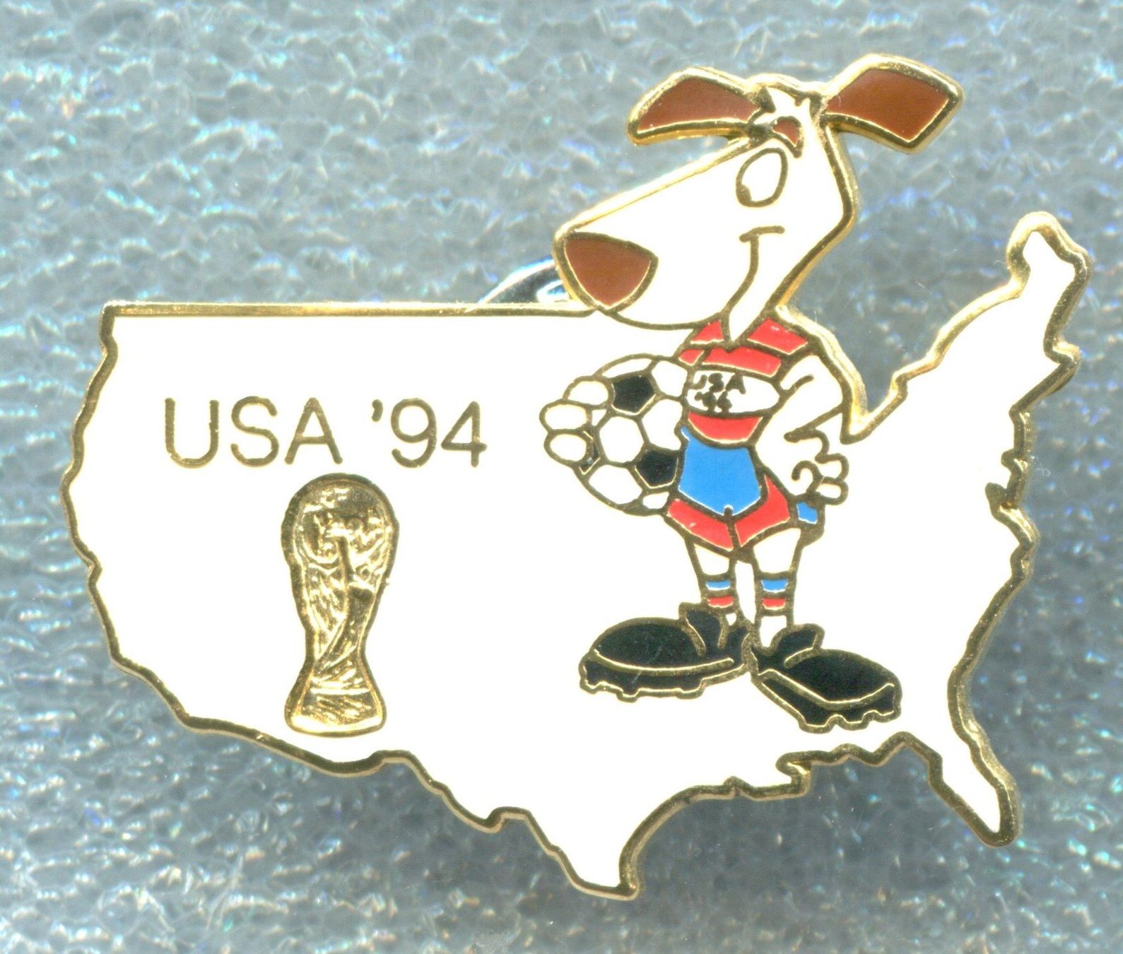 Fifa Plaketten & Abzeichen: FIFA  USA WM '94  Maskottchen  – Gebraucht aus Winterthur von Sammleroase