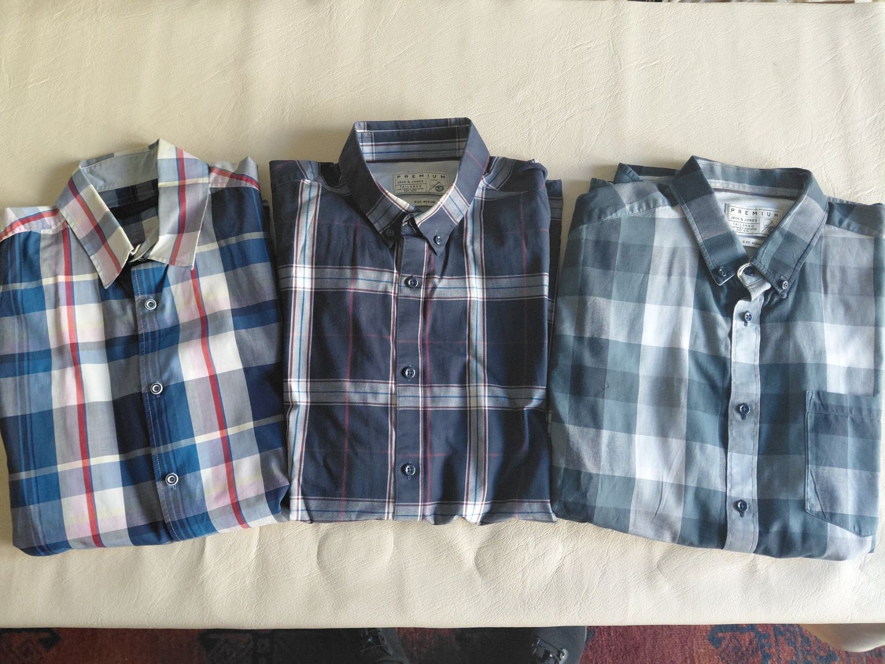 Hemden: 3 x JACK & JONES PREMIUM HEMDEN GR. M – Neu (gemäss Beschreibung) aus Bern von wau68