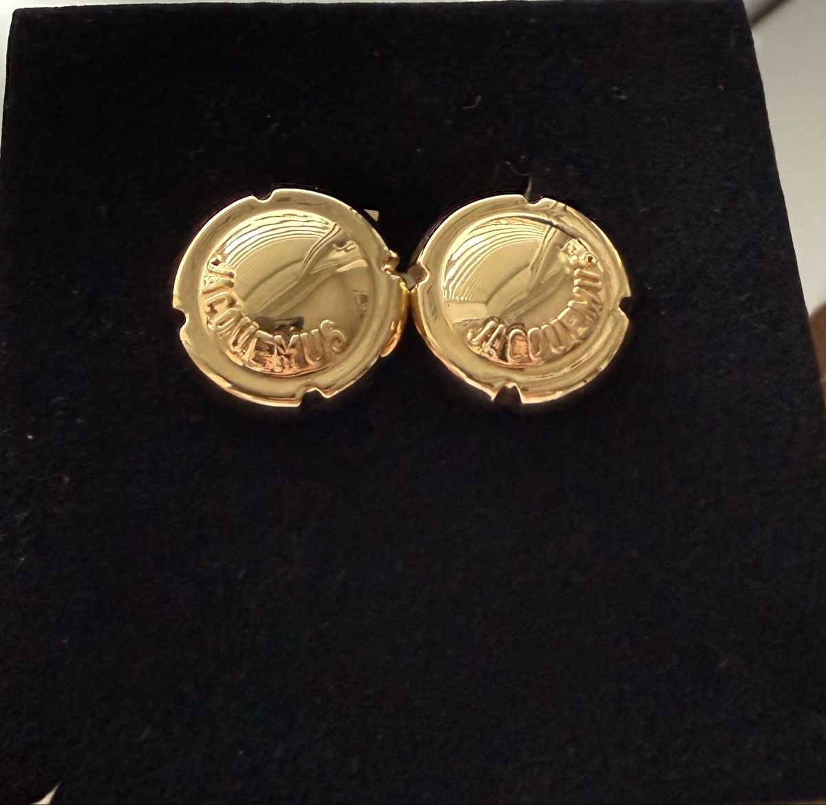 Jacquemus Orecchini pendenti & Orecchini a lobo: Jacquemus earrings – Nuovo e nell'imballaggio originale da Kloten venduto da wer_26t5 2