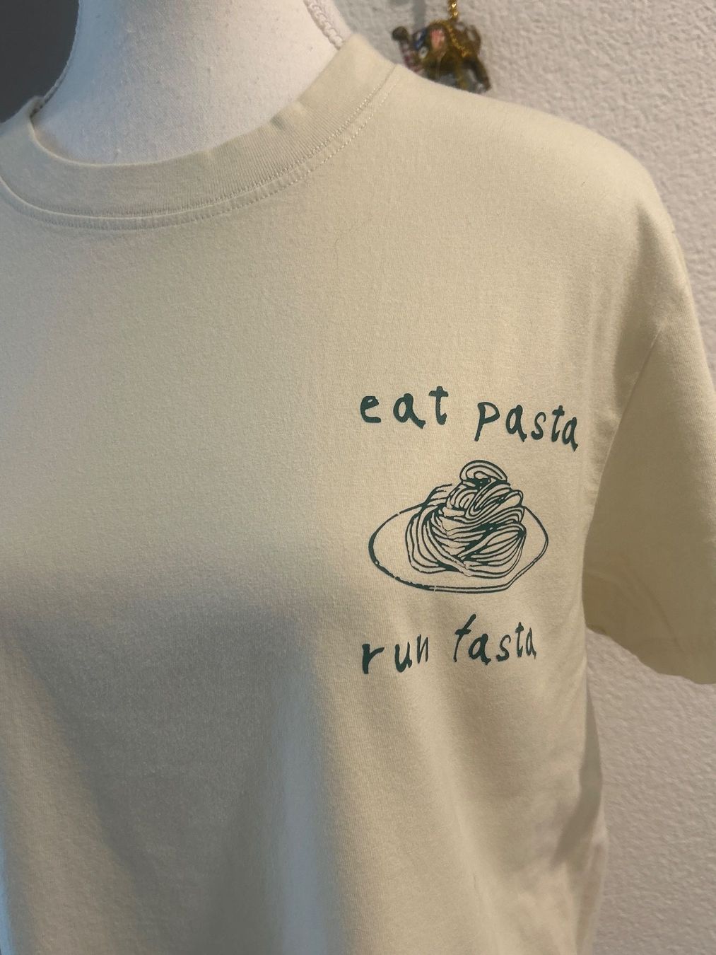 T-shirt: T-Shirt hellgelb mit Aufdruck Grösse M – Usato da Brunnen venduto da Nala2929 1