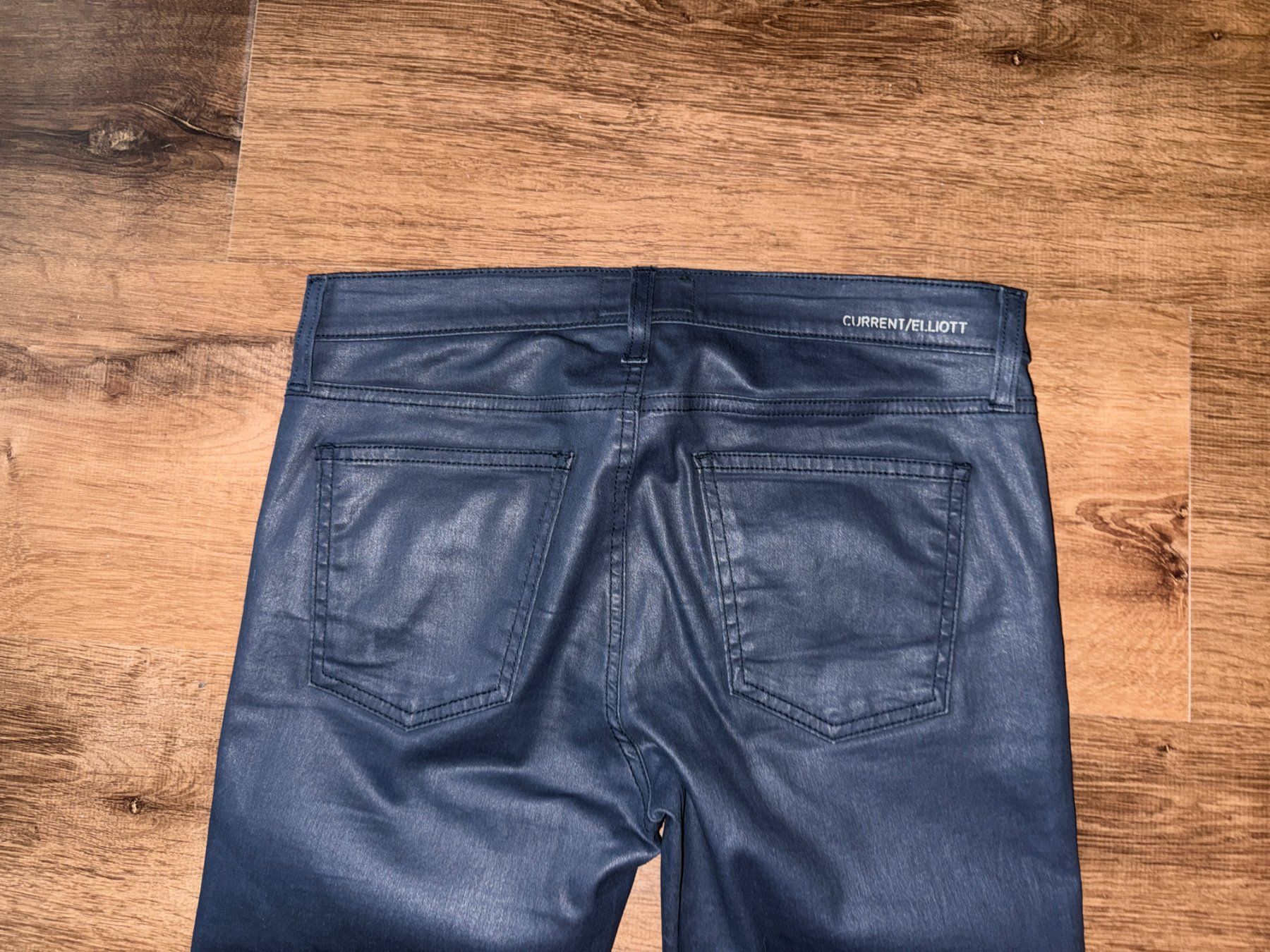 Jeans: Current Elliott coated skinny jeans - 28 – Usato da St-Sulpice VD venduto da juhdu 1