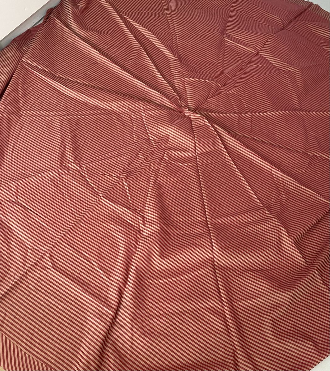 Coperte: Wunderschöner Seiden Tischtuch 🌸 – Usato da Opfikon venduto da Luis144 1