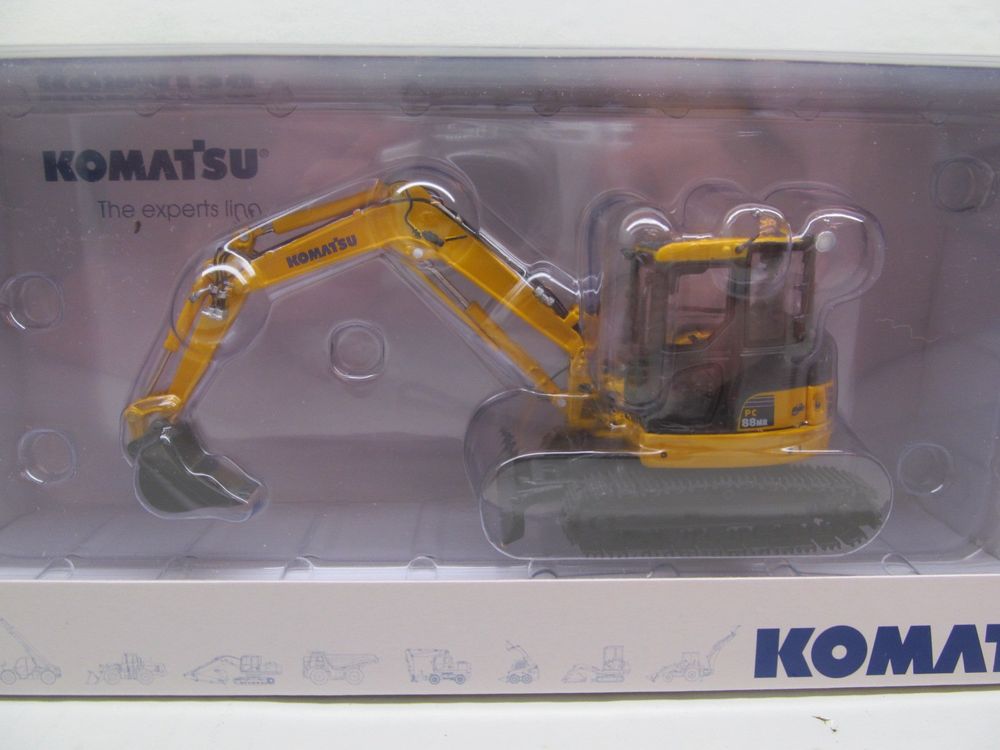 Komatsu PC 200, 1:50, Universal Hobbies (Gebraucht) in Horw für CHF 31