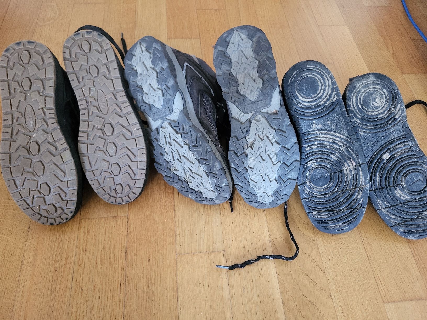 Schuhe für Jungen: Schuhpaket Gr 38 Nike, Tex-tech, DELtex – Gebraucht aus Zürich von Kagu1 1