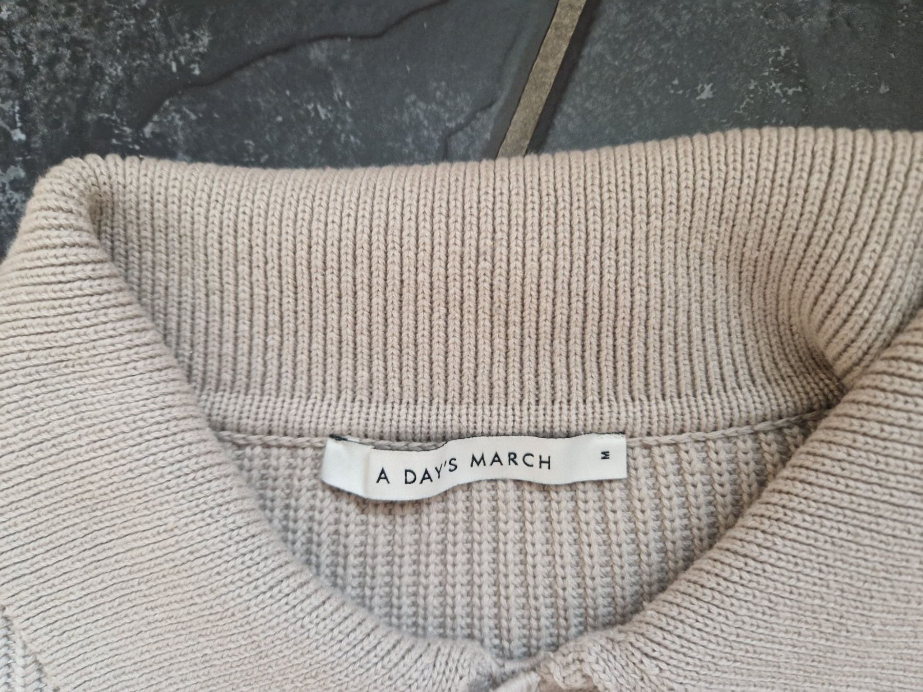 Maglioni & Felpe: A Day's March: Pullover mit Kragen, beige, Gr. M – Usato da Wittenbach venduto da Cgigi 3