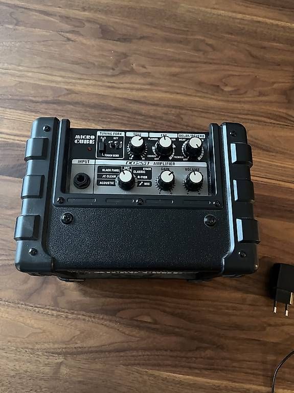 Amplificatori: Roland Micro Cube  excellent état – Usato da Genève venduto da lorisssss 1