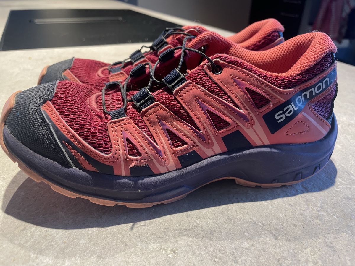Salomon Scarpe per ragazze: Salomon Outdoor – Usato da Heiligenschwendi venduto da Mike73 5