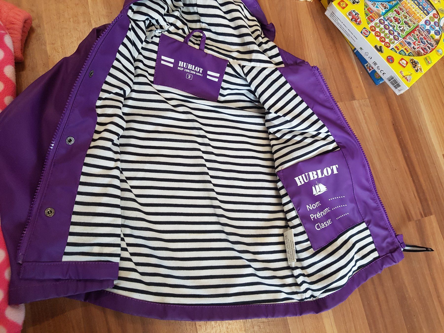 Lotti & Set di vestiti: Regenjacke gr 98 K4 – Usato da Schwarzenburg venduto da Sunny0290 1