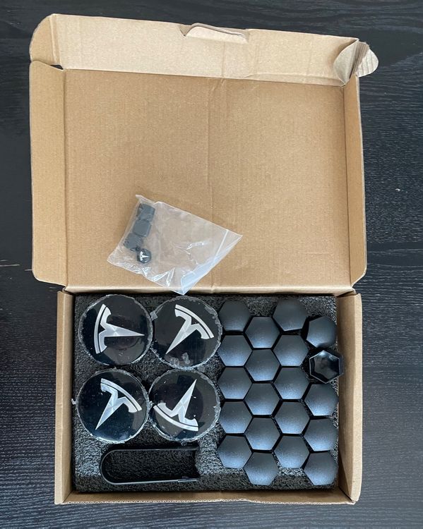 Radkappen Set Für Tesla Model 3/Y – Silber Mit M Produktbild-Vorschau 7