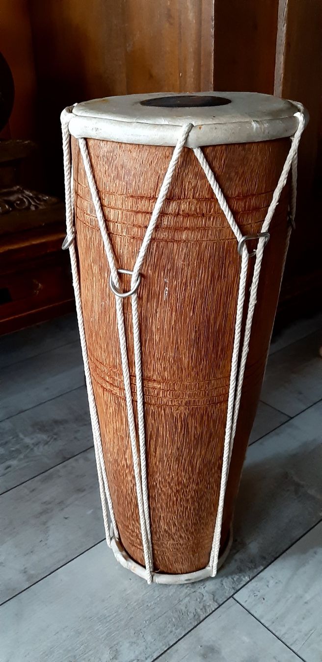 Musikinstrumente: Tabla  -  Handtrommel  -  Musikinstrument – Gebraucht aus Tagelswangen von BrigittaC01 2