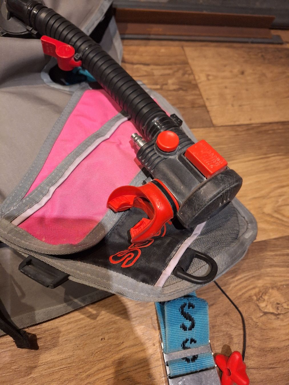 Mute per immersioni: Scuba Pro Jacket – Usato da Ipsach venduto da nik_6hkj 4