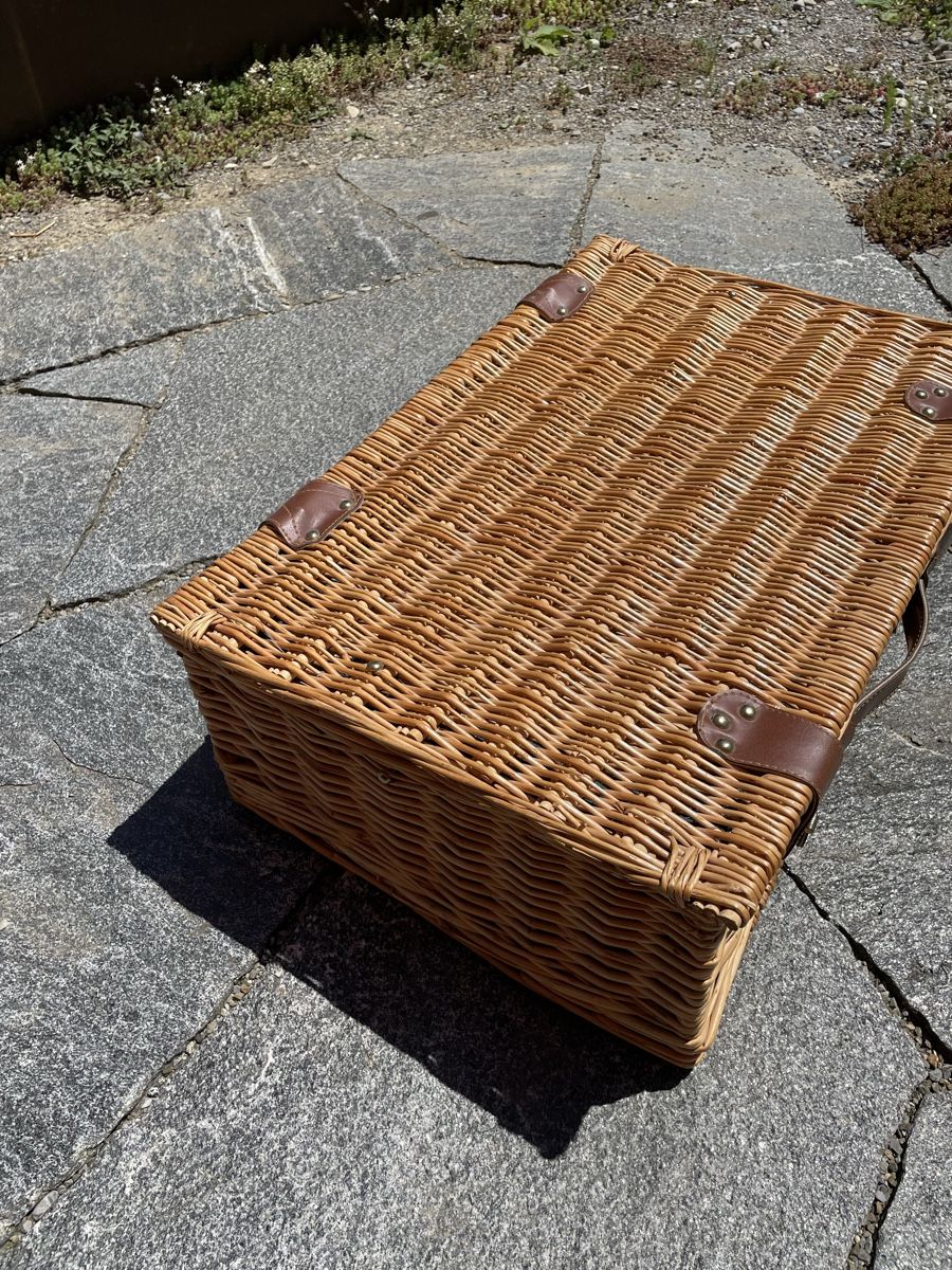 Altro per la casa: Picknickkorb Weide kariertes Innenfutter gebraucht guter Zus – Usato da Seon venduto da Boetli 3
