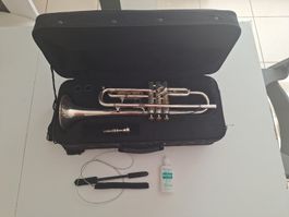 Trompette GETZEN avec housse et embouchure 
