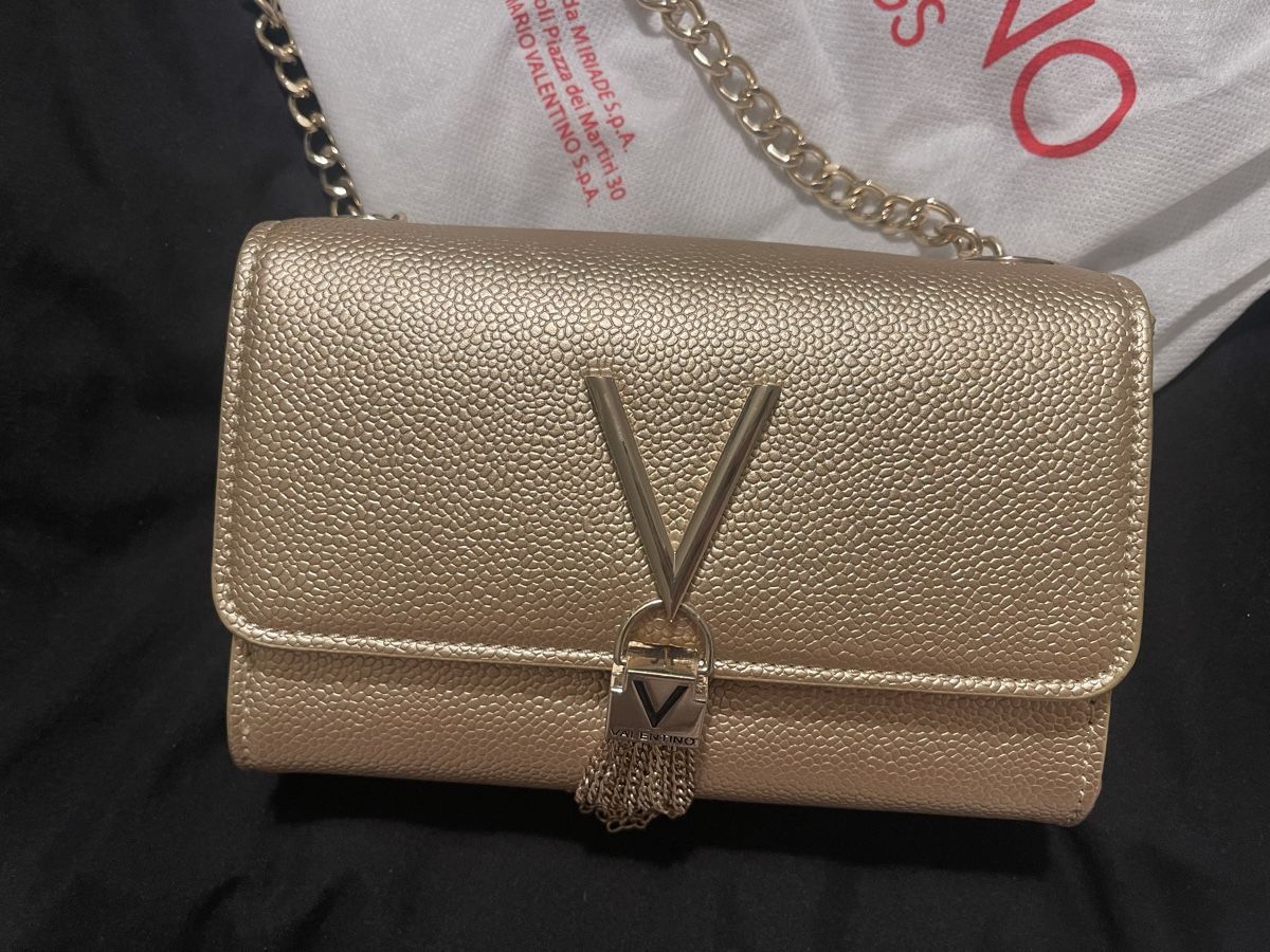 Valentino Taschen für Damen: Valentino tasche GOLD – Neu (gemäss Beschreibung) aus Dietikon von jes_2jbf 1