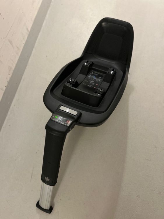 Maxi-Cosi Sièges auto: Maxi Cosi Pebble Pro (Set, praktisch neuwertig) – D'occasion à Zürich par mrt_5fyh 2
