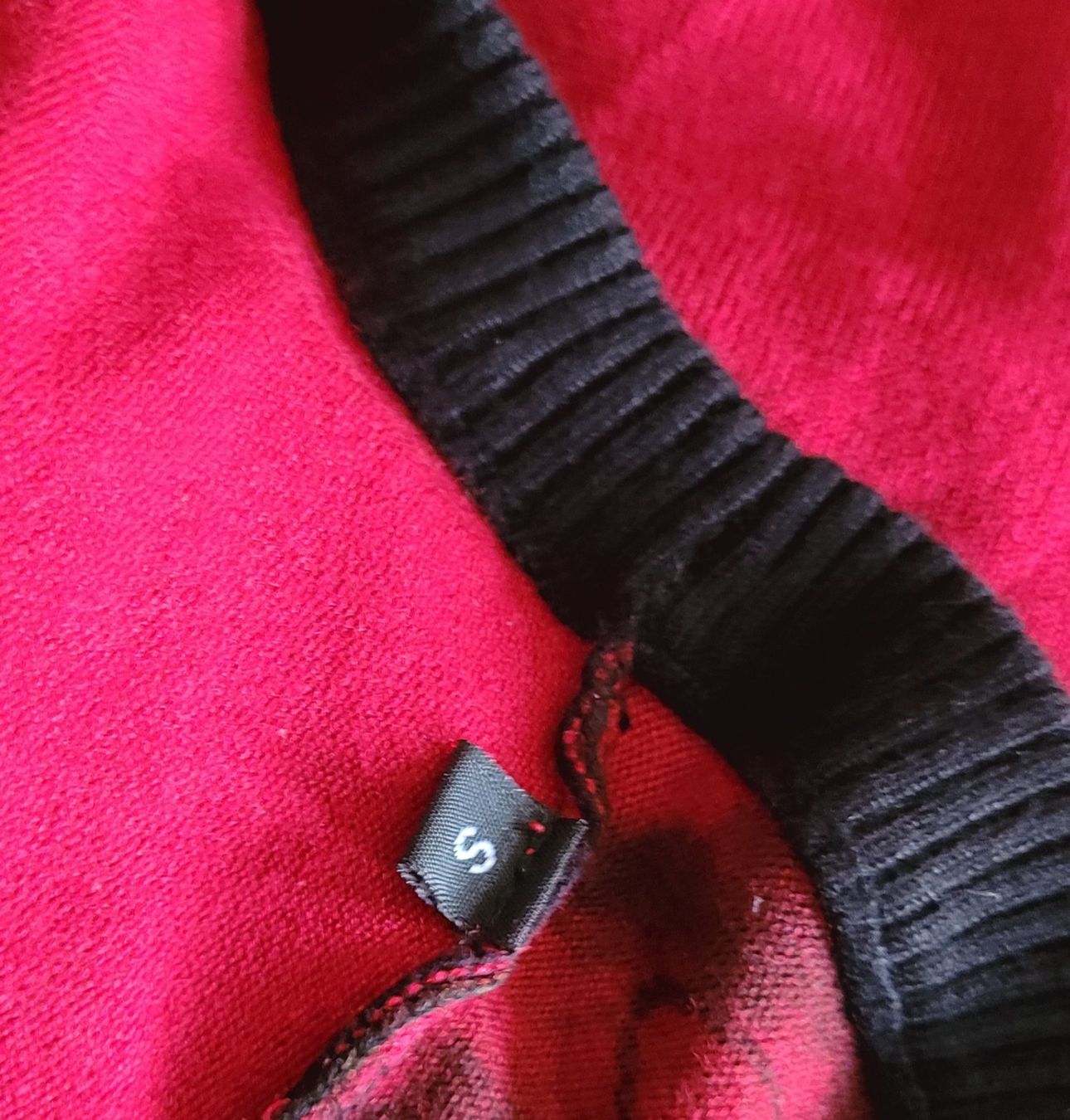 Desigual Vestiti: DESIGUAL Kleid Gr. S rot-schwarz – Usato da Füllinsdorf venduto da Sunnebliemli7 3