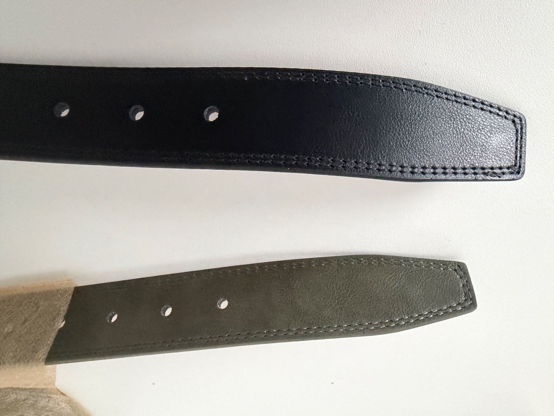 Cinture: Ledergürtel neu dunkelgrün oder schwarz, 125 cm – Nuovo e nell'imballaggio originale da Kloten venduto da des_xv52 4