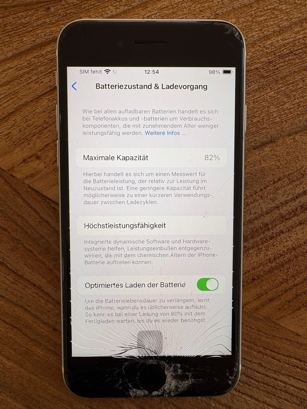 Apple Telefoni cellulari / Smartphones: Iphone SE | 64GB – Usato da Einigen venduto da peaksnapper 5