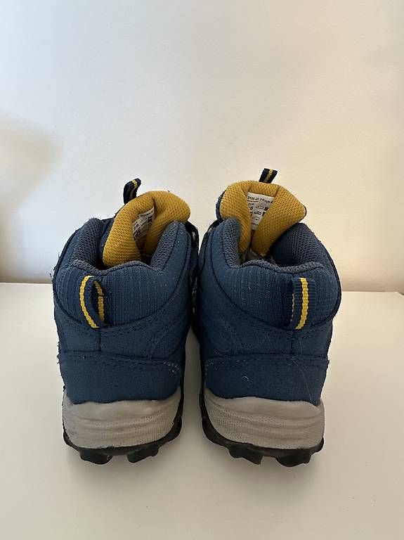 Meindl Scarpe per ragazzi: Meindl Kinder Wanderschuhe Gr 28 – Usato da Thalwil venduto da sup_9rh6 2