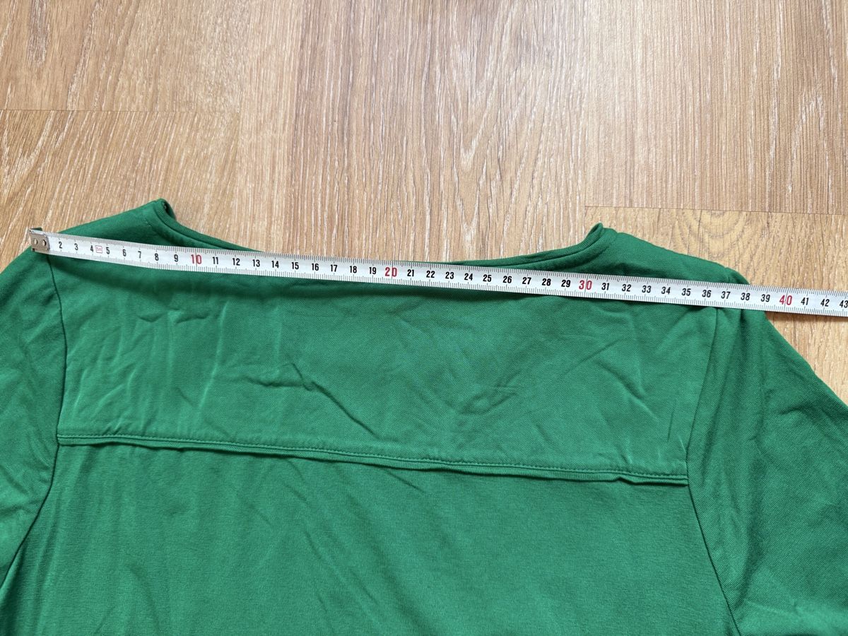 T-shirt: Pull léger/ t-shirt vert Street One, t.38/M – Usato da Tavannes venduto da Thriftshop 2