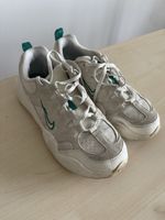 Nike Gr.40.5 Turnschuhe Sneaker, in gutem Zustand