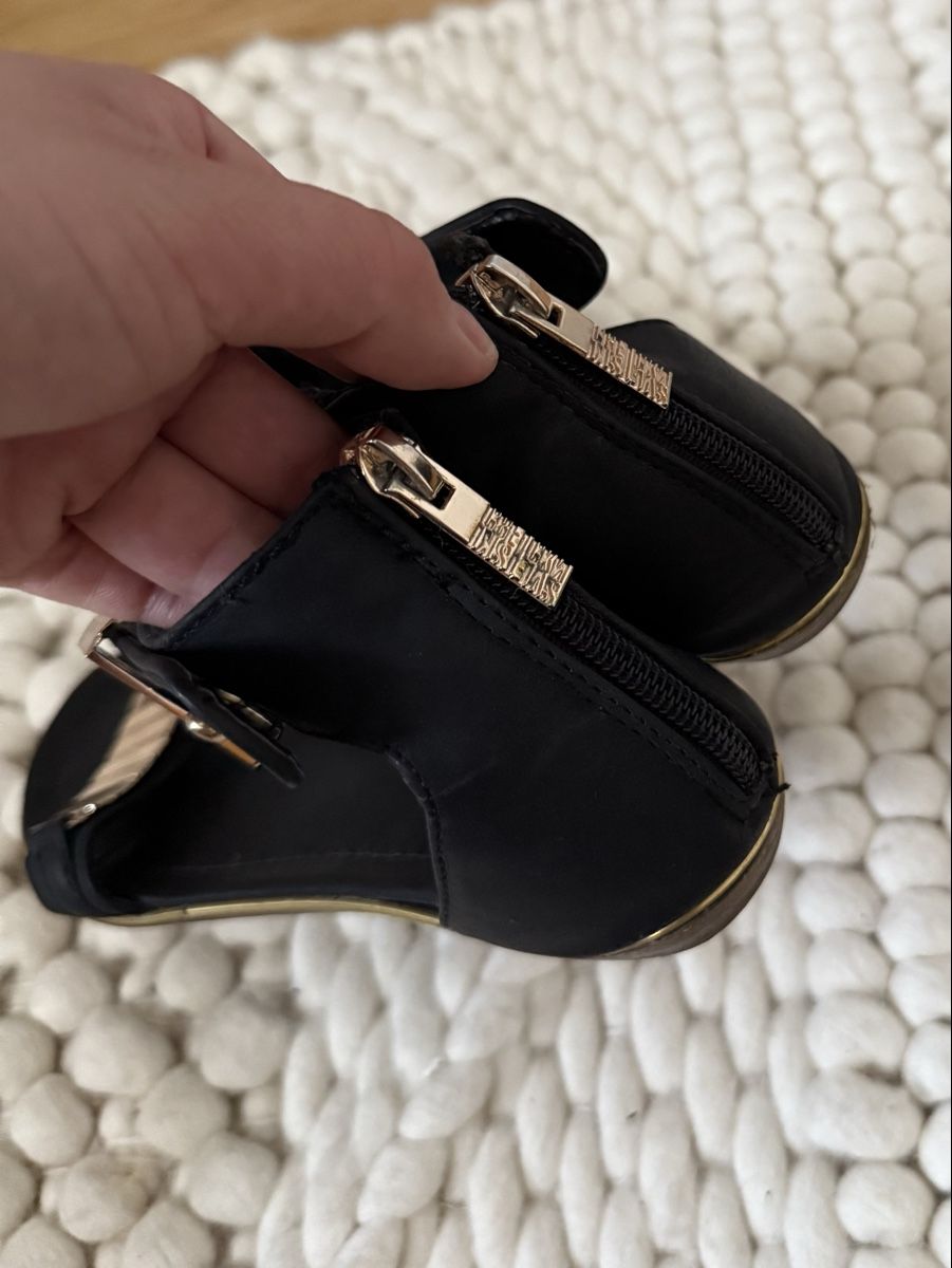 Scarpe da donna: Sandals 36 – Usato da Forel (Lavaux) venduto da julie13 2