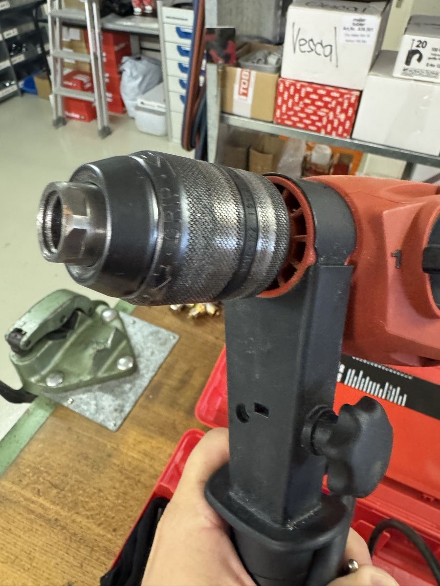 Hilti Trapani: Hilti UD 16 Bohrmaschine – Usato da Urnäsch venduto da Stefanm30 1