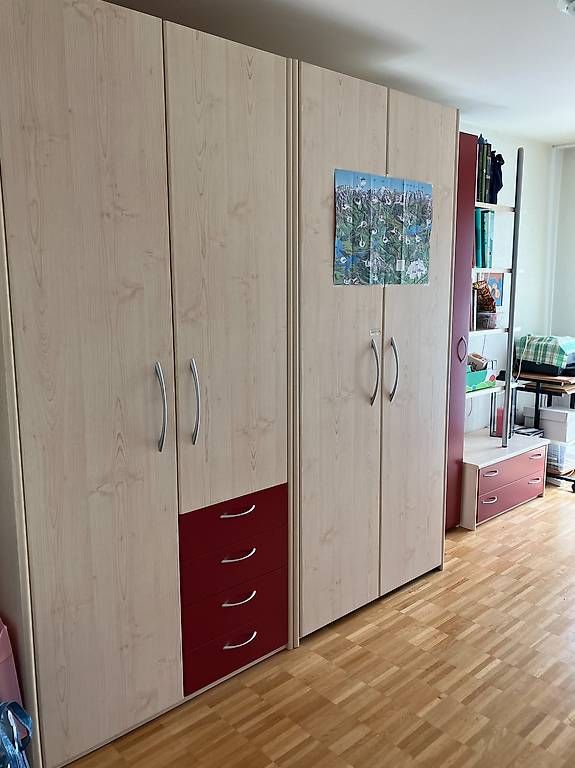 Armadi: Schrank-Klappbett mit hochwertigen Elementmöbeln – Usato da Sarnen venduto da Da.tomaso.uno
