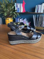 Sandales Tamaris, point. 38