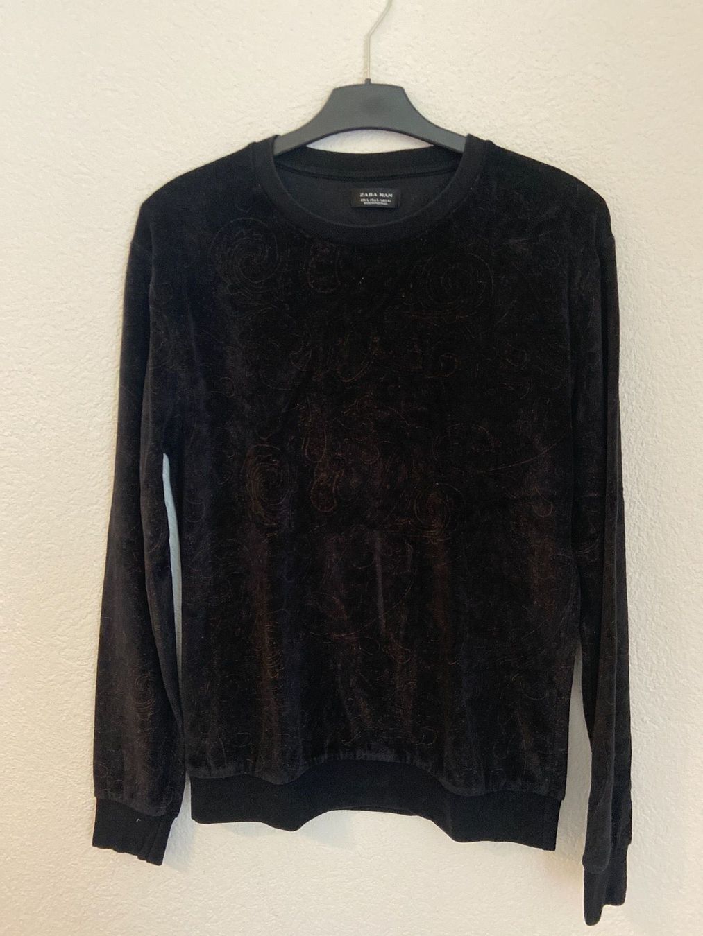 Zara Maglioni & Felpe: Zara Man Pullover schwarz gemustert – Usato da Zug venduto da Hehe