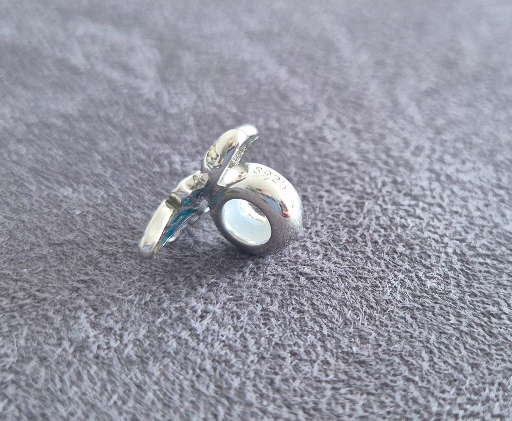 Ciondoli: Silber Charm Biene farbig +Garantie – Nuovo (secondo la descrizione) da Rotkreuz venduto da Carbone_Bijou-Shop 1