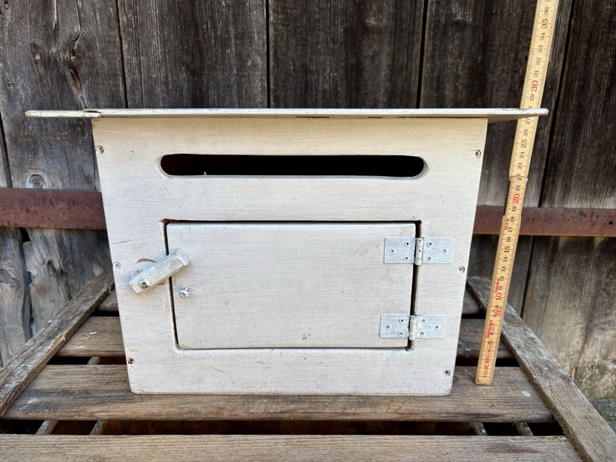 Altro per la casa: Briefkasten Holz – Usato da Gündisau venduto da yuma06