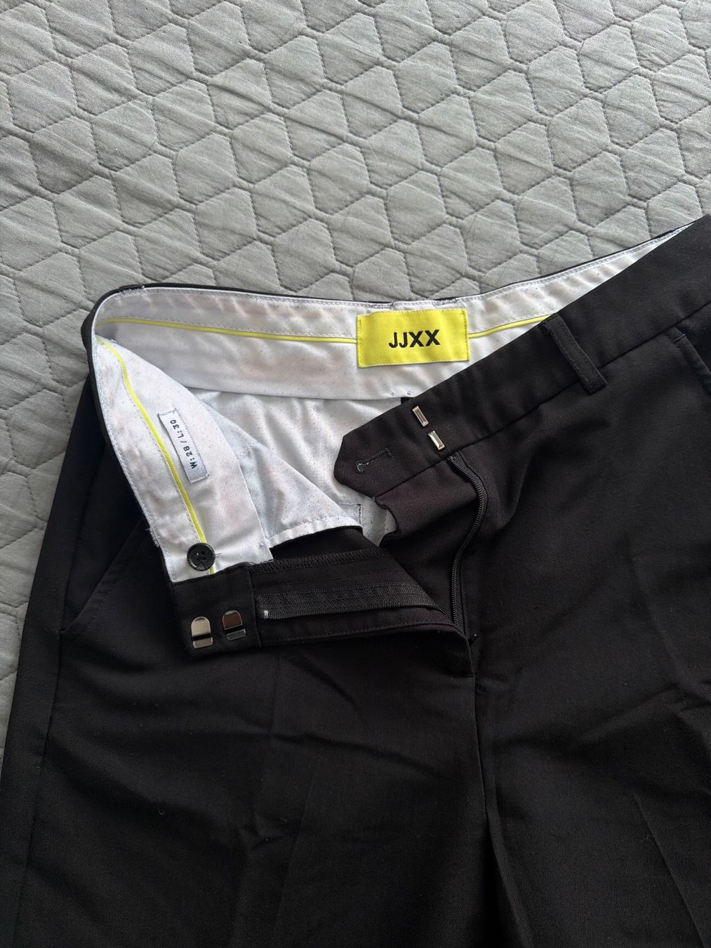 Lotti di vestiti: 3x Klassische Hose JJXX – Usato da Dübendorf venduto da MariaS. 7
