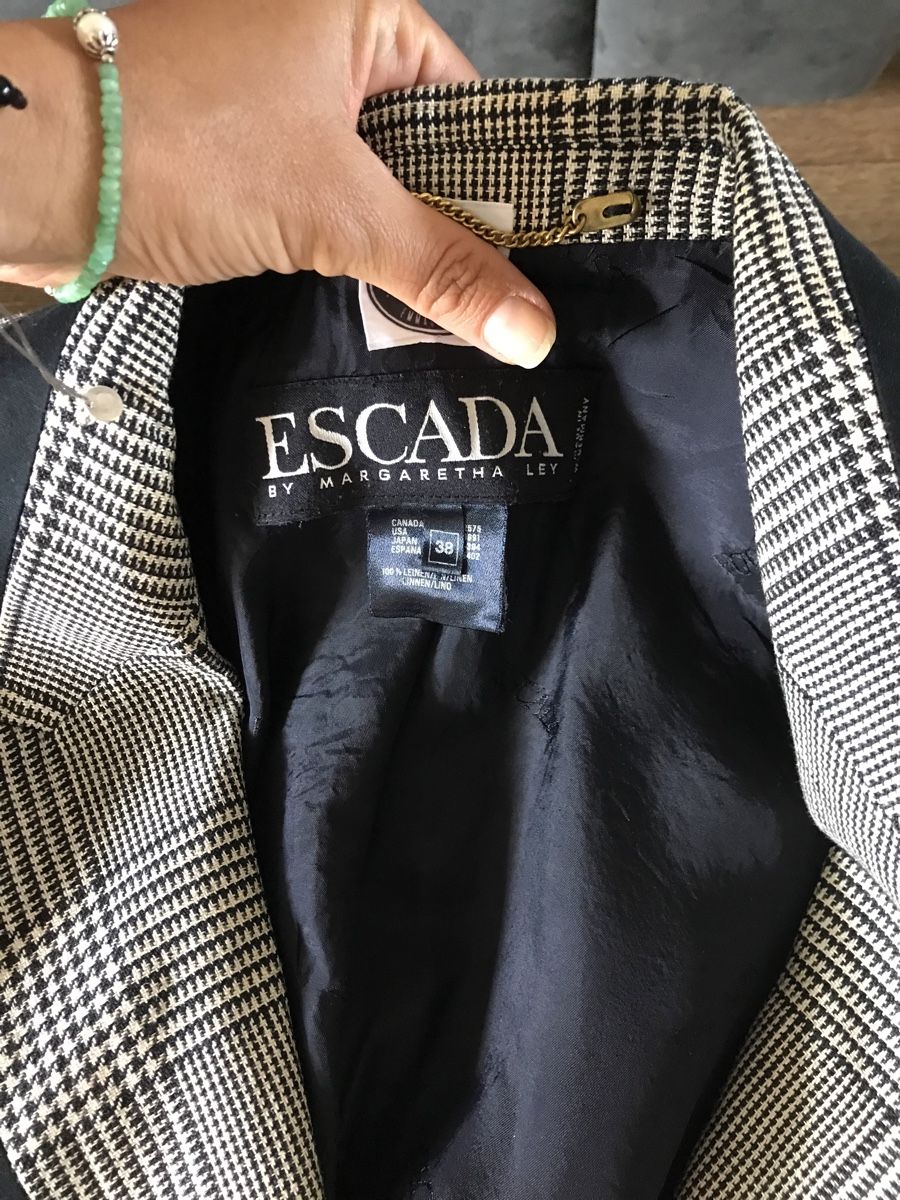 Escada Completi & Tailleur: Escada blazer en lin taille 38 – Usato da Grimisuat venduto da eliseba88 7