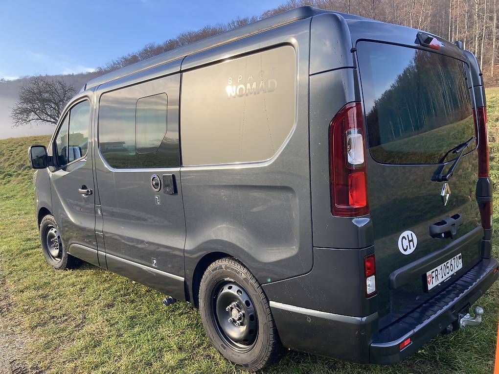 Camping Fahrzeuge: Renault Trafic SpaceNomad iconic automatique – Gebraucht aus Marly von Breizh 4