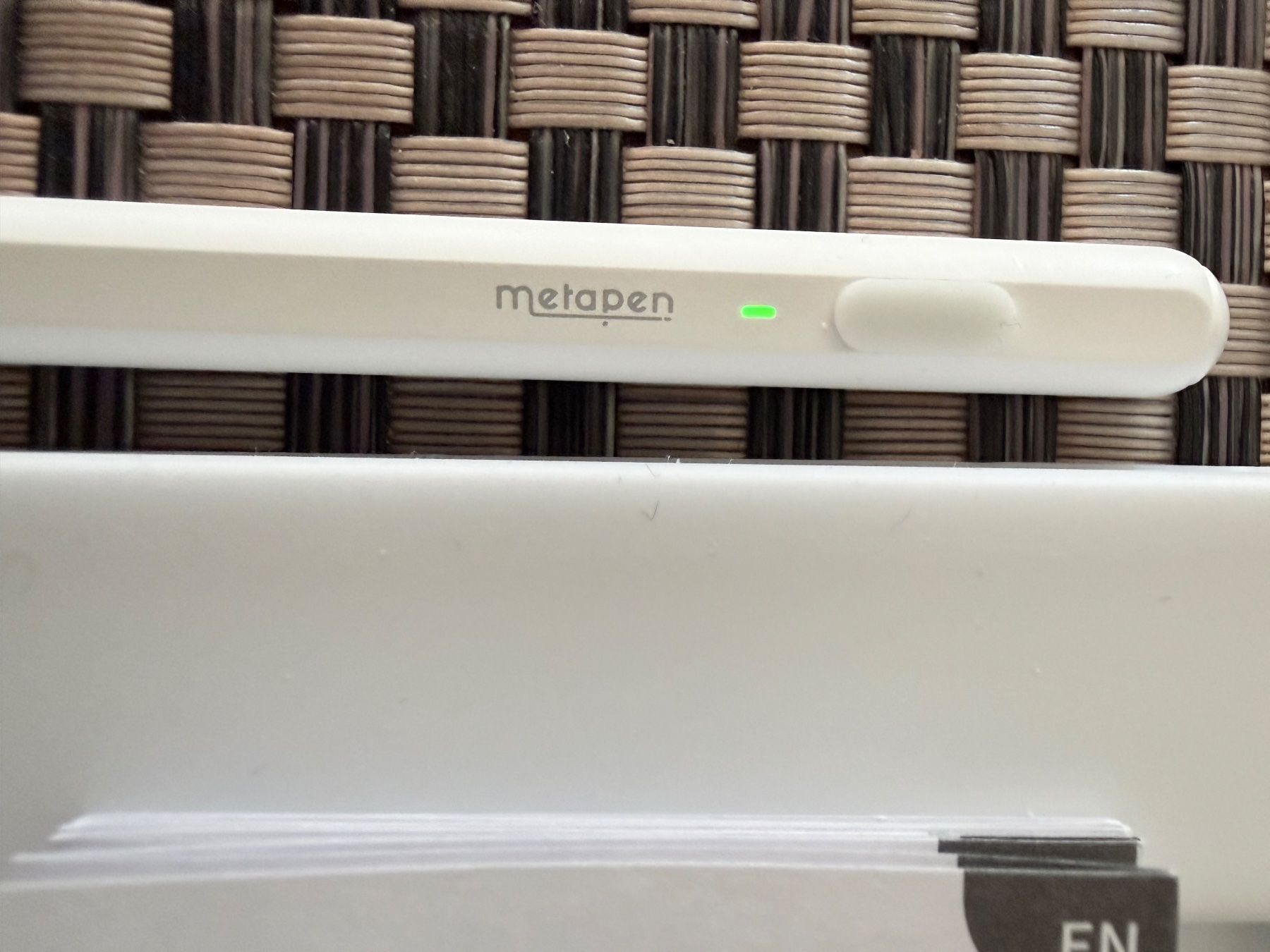 Penna & Evidenziatori: Metapen Pencil Air 8 zu iPad – Usato da Rütihof venduto da Rockinpet1 2