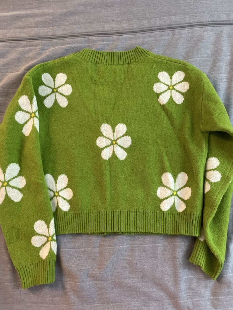 Maglioni & Felpe: Grüne Strickjacke mit Blumenmuster, 13-14 J – Nuovo (secondo la descrizione) da Rüfenacht BE venduto da Edinas_shop 4