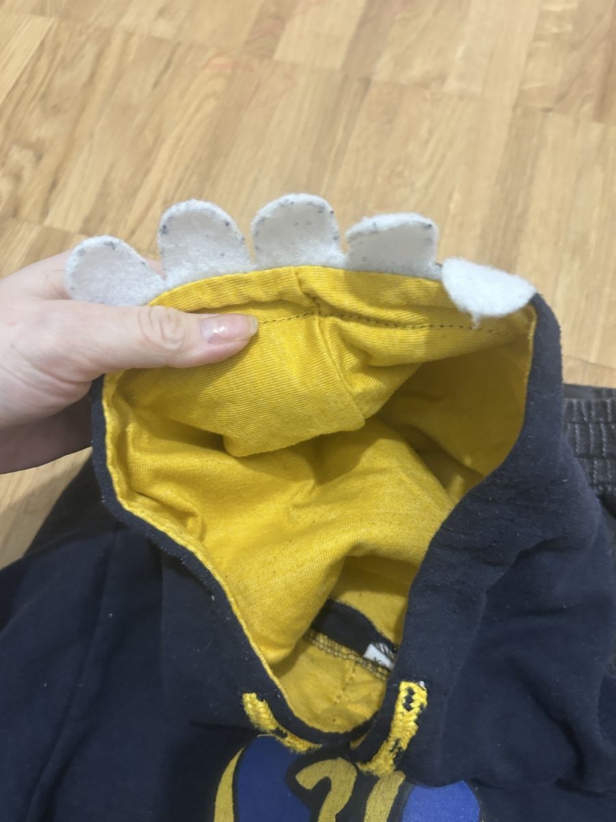 H&M Lotti & Set di vestiti: Kinder Set, Jeans+ Pullover Grösse 98/104, – Usato da St. Gallen venduto da oli_ryy9 8