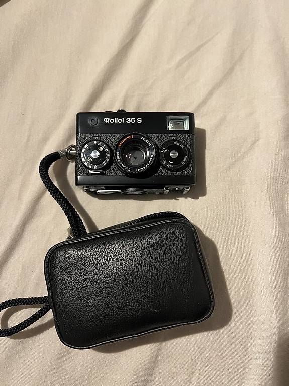 Fotocamera: Rollei 35 S – Usato da Carabbia venduto da mattbiasci