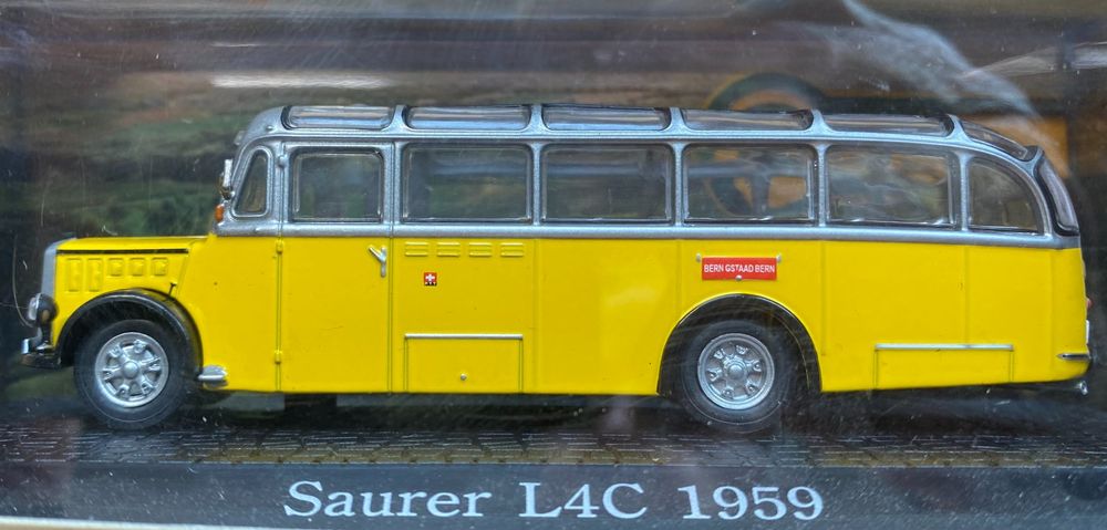 Voiture miniature Saurer L4C 1959 Autobus Bus Collection Atlas 1/72