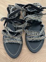 Sandales en tweed et chaînes à nouer Zara